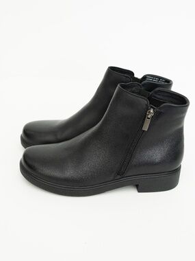 ABEO - Compass Zip Metatarsal Black Leather Booties